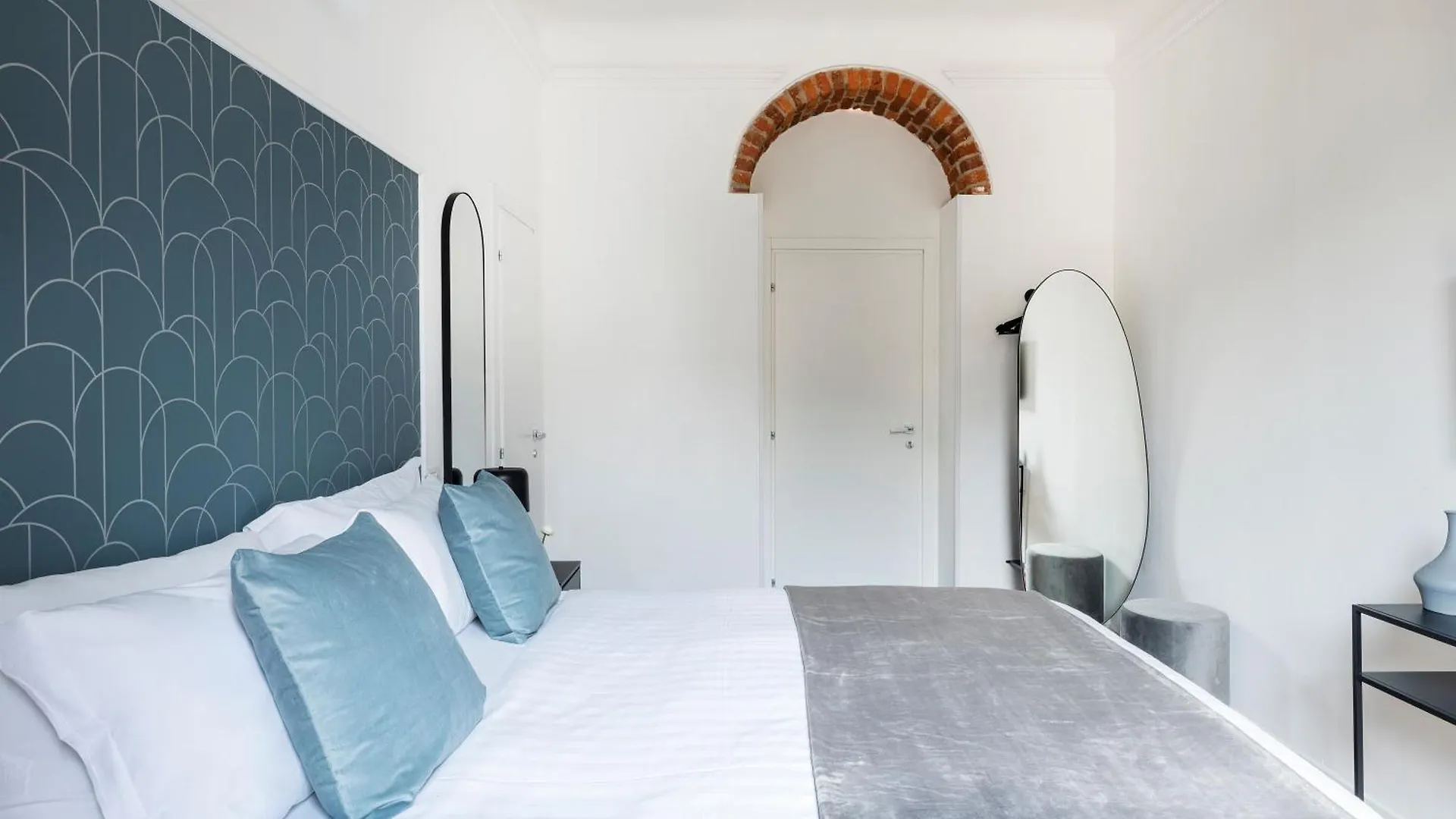 Hotel Easylife - Suite In Porta Venezia Milan